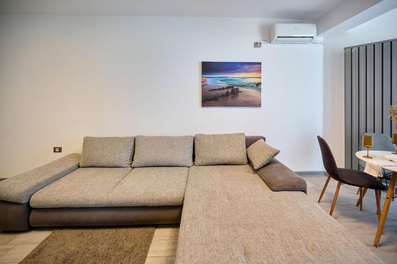 Paradise Sea View 2Bd Apt Spa N Pools Beach Resort Năvodari Exterior foto